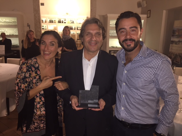 Alicante recebe Prêmio de “Melhor Stand em Feira de Negócios 2016”